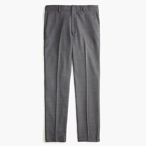 Ludlow Essential Classic-fit pant in stretch four-season wool